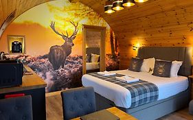 2 Sinclair Bay Lodges